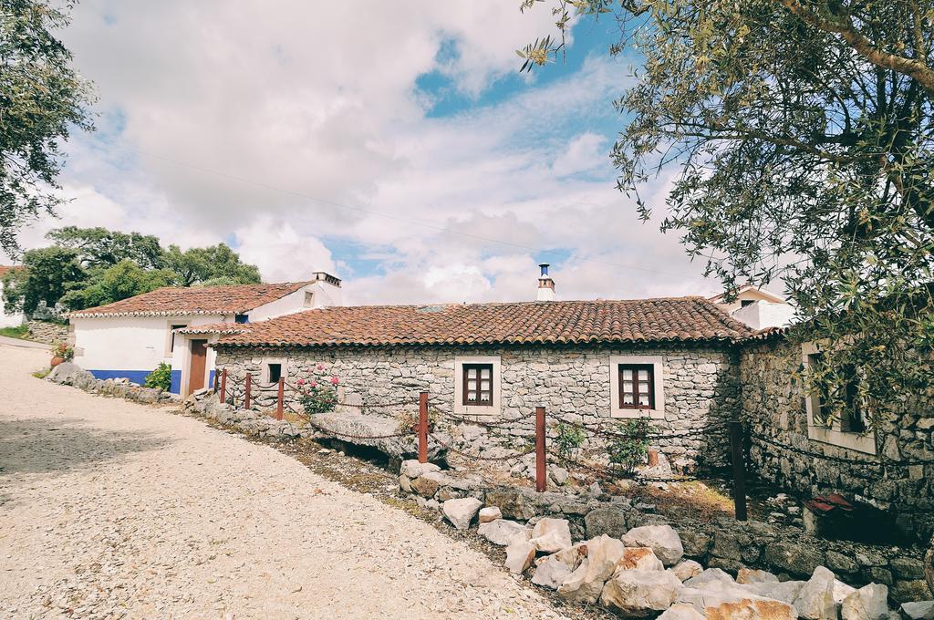 Casa Do Professor Casais dos Monizes